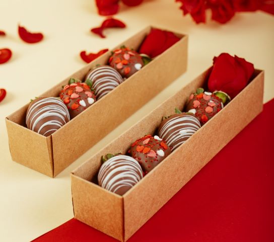 Gift Box Bombons de Morango com Rosa