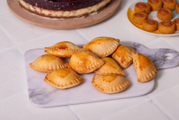 Mini Pastel Assado de Frango
